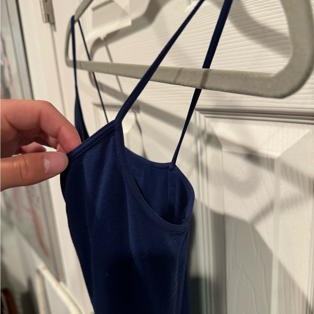 Navy spaghetti strap camisole - Picture 3 of 5